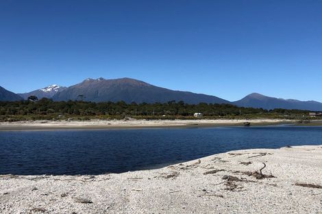 Photo of property in 17 Fox Moth Drive, Haast, 7886