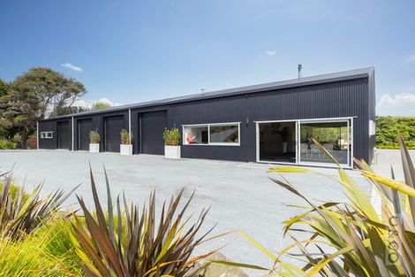 Photo of property in 69a Waikoukou Valley Road, Waimauku, 0882