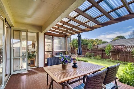 Photo of property in 79 Royal Road, Massey, Auckland, 0614