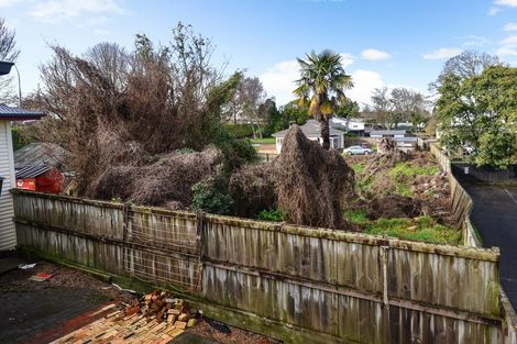 Photo of property in 24 Te Aroha Street, Hamilton East, Hamilton, 3216