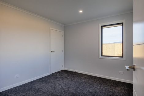Photo of property in 19 Corsica Court, Fitzherbert, Palmerston North, 4410