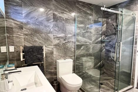 Photo of property in 17 Brent Place, Papanui, Christchurch, 8053