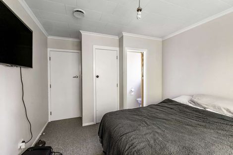 Photo of property in 21 Pararewa Drive, Whalers Gate, New Plymouth, 4310