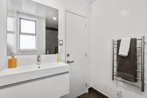 Photo of property in 2/54 Garreg Road, Bryndwr, Christchurch, 8052