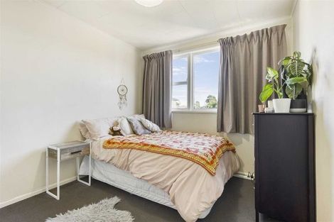 Photo of property in 37 Minaret Drive, Bucklands Beach, Auckland, 2014