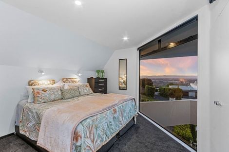 Photo of property in 1/31 Harry Ell Drive, Cashmere, Christchurch, 8022