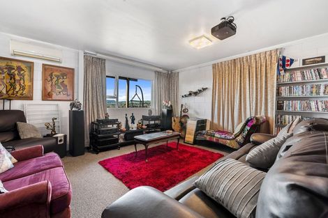 Photo of property in 33 Mountain Road, Western Heights, Rotorua, 3015