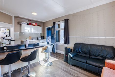 Photo of property in 7 Queen Street, North Dunedin, Dunedin, 9016