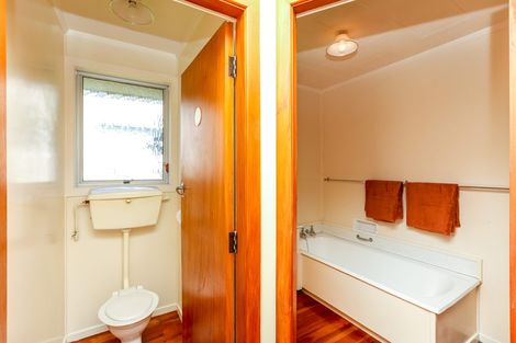 Photo of property in 2/256 Courtenay Street, Strandon, New Plymouth, 4312