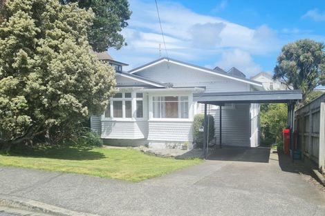 Photo of property in 4 Lochiel Road, Khandallah, Wellington, 6035