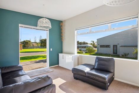 Photo of property in 12 Flame Tree Lane, Taipa, 0420