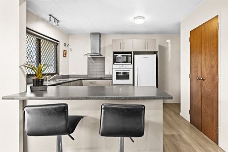 Photo of property in 2/400 Ikanui Road, Frimley, Hastings, 4120