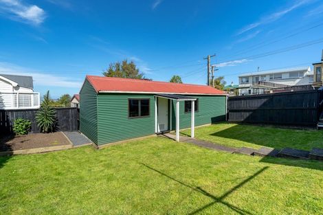 Photo of property in 77 Elgin Road, Mornington, Dunedin, 9011
