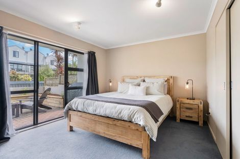 Photo of property in 8/5 Carolina Place, Albany, Auckland, 0632