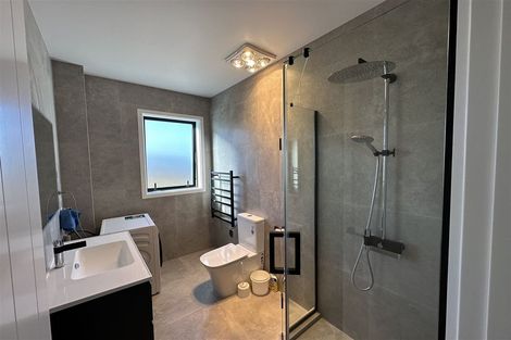 Photo of property in 3 Lumber Rise, Swanson, Auckland, 0614