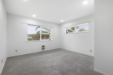 Photo of property in 86 Marlborough Avenue, Glenfield, Auckland, 0629
