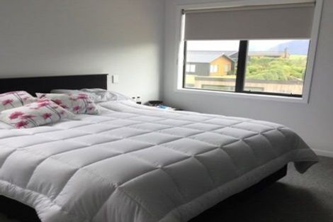 Photo of property in 50 Jacks Point Rise, Jacks Point, Queenstown, 9371