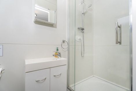 Photo of property in 8 Simpson Place, Whitianga, 3510