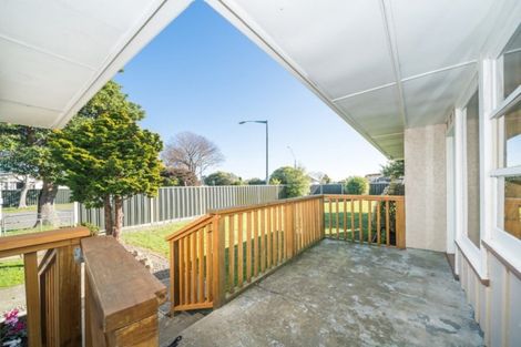 Photo of property in 2 Highbury Avenue, Highbury, Palmerston North, 4412