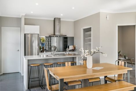 Photo of property in 7 Barnsley Crescent, West Melton, 7618