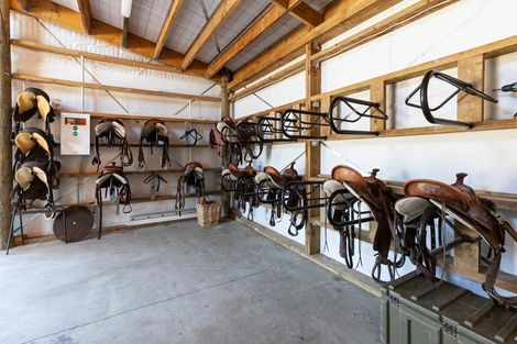 Photo of property in 102 Wharariki Road, Puponga, Collingwood, 7073