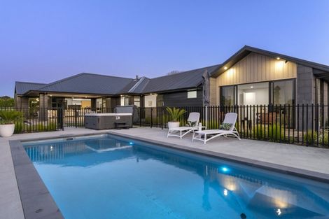 Photo of property in 1 Waimanu Lane, Bethlehem, Tauranga, 3110