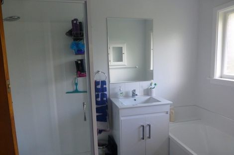 Photo of property in 71 Brookside Terrace, Bryndwr, Christchurch, 8053