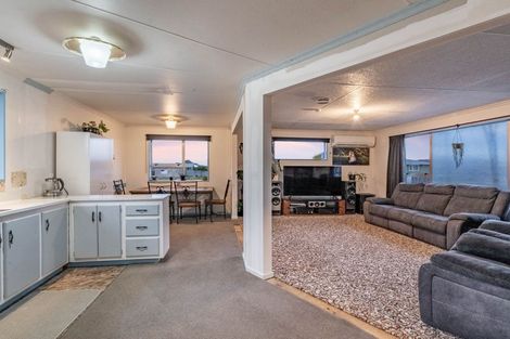 Photo of property in 220 John Street, Heidelberg, Invercargill, 9812