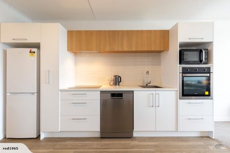 Photo of property in The Terraces, 2/36d Welles Street, Christchurch Central, Christchurch, 8011