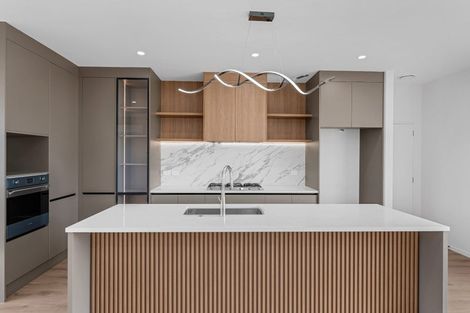 Photo of property in 33 Kaitiaki Drive, Clarks Beach, 2122