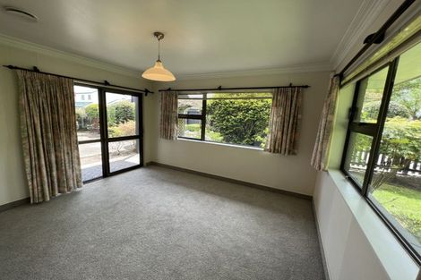 Photo of property in 142a Victoria Avenue, Hokowhitu, Palmerston North, 4410