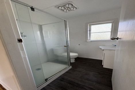 Photo of property in 66 Settlement Road, Papakura, 2110