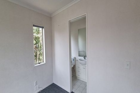 Photo of property in 192a Botany Road, Botany Downs, Auckland, 2010