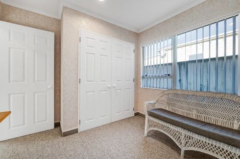 Photo of property in 164a Carrington Street, Lower Vogeltown, New Plymouth, 4310