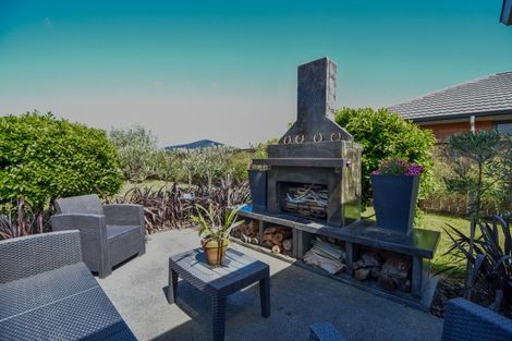 Photo of property in 50 Armstrong Avenue, Carterton, 5713