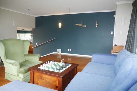 Photo of property in 18 Kirkway, Raumati Beach, Paraparaumu, 5032