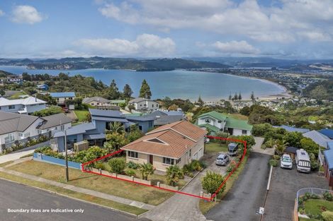 Photo of property in 101 Centennial Drive, Whitianga, 3510