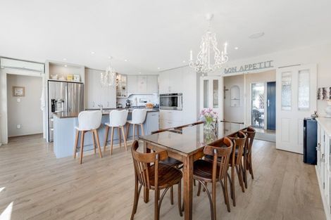 Photo of property in 44a Cook Street, Howick, Auckland, 2014