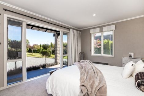 Photo of property in 16 Montgomery Crescent, Kinloch, Taupo, 3377