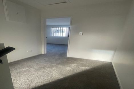 Photo of property in 4/18 Dellwood Avenue, Henderson, Auckland, 0612