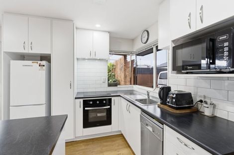 Photo of property in 40a Mackworth Street, Woolston, Christchurch, 8062