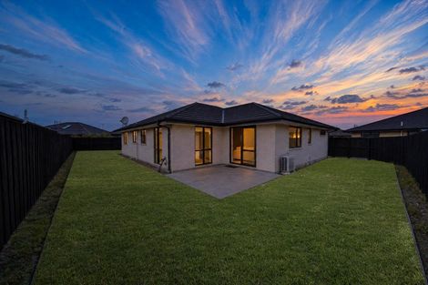 Photo of property in 10 Furlong Street, Yaldhurst, Christchurch, 8042