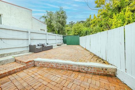 Photo of property in 74 Royal Terrace, Dunedin Central, Dunedin, 9016