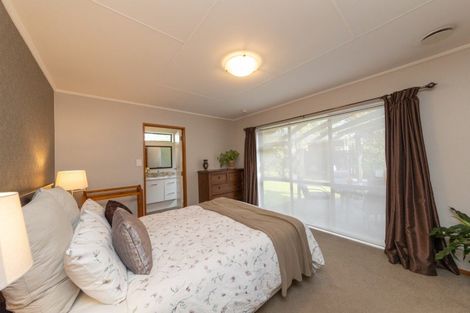 Photo of property in 9 Delta Place, Milson, Palmerston North, 4414