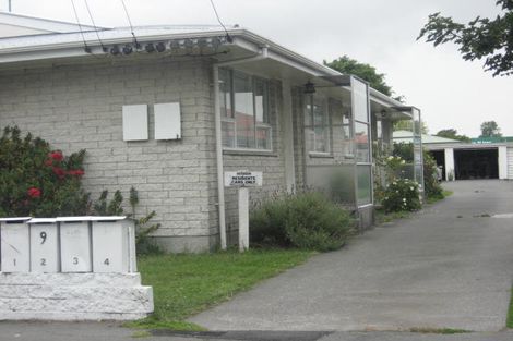 Photo of property in 2/9 Bowen Street, Upper Riccarton, Christchurch, 8041