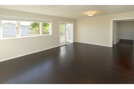 Photo of property in 25 Brandon Road, Manly, Whangaparaoa, 0930