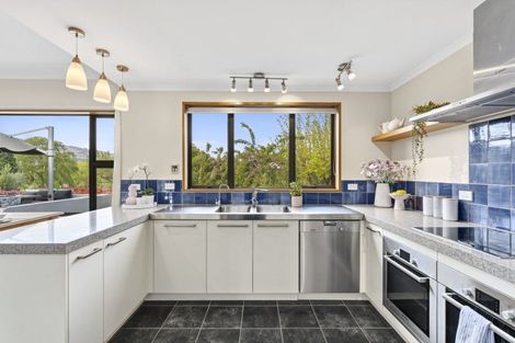 Photo of property in 4 Pisa Moorings Road, Mount Pisa, Cromwell, 9383