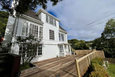 Photo of property in 14 Blakey Avenue, Karori, Wellington, 6012