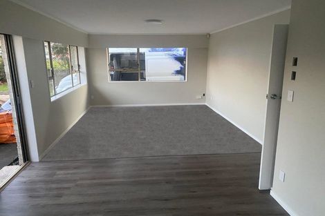 Photo of property in 1/32 Opaheke Road, Papakura, 2110