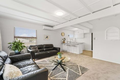 Photo of property in 17 Tawa Street, Hilltop, Taupo, 3330